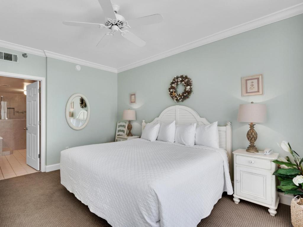 Jade East Condominiums Destin Room photo